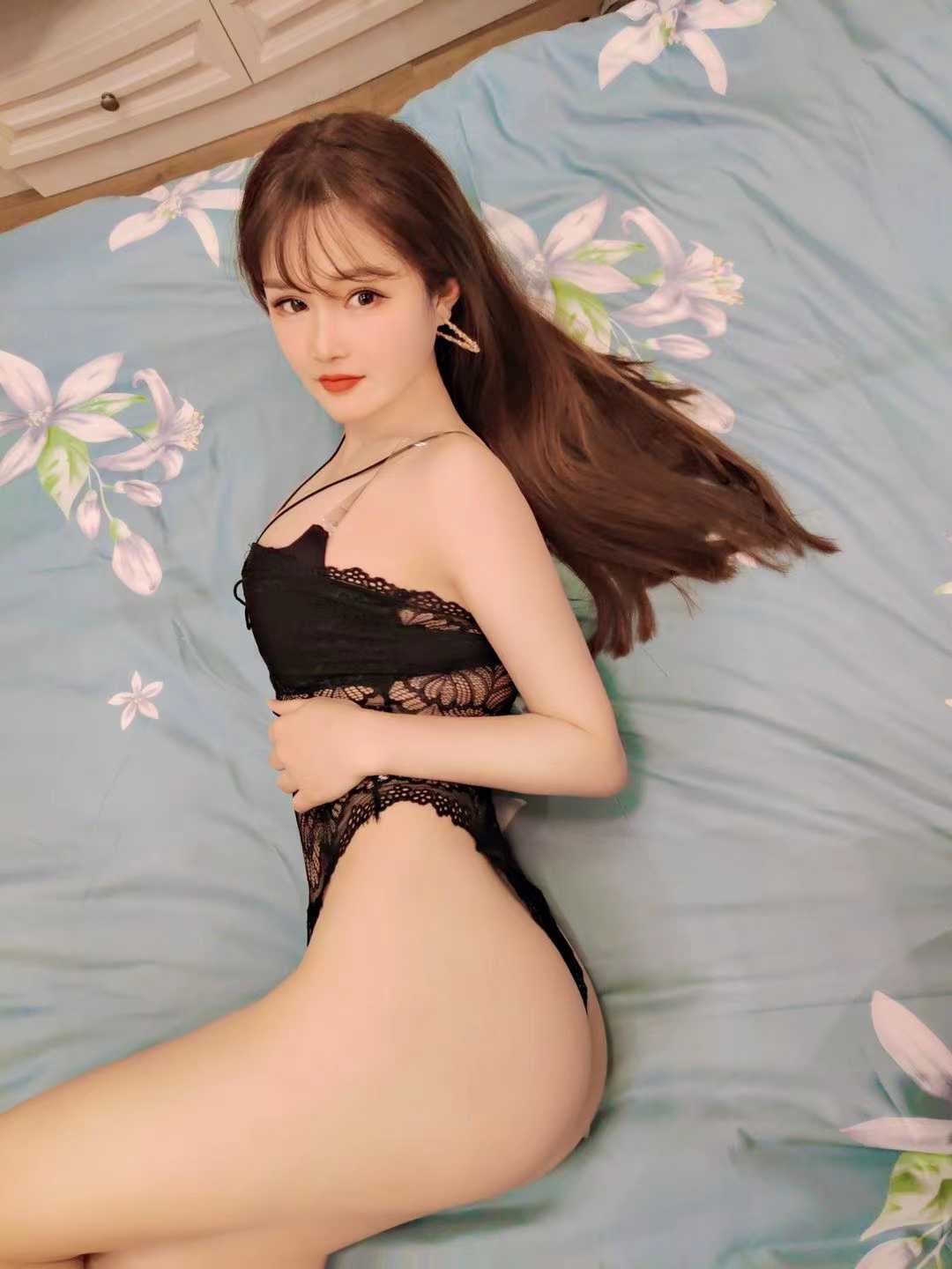 服务一流的年轻漂亮sao妹子