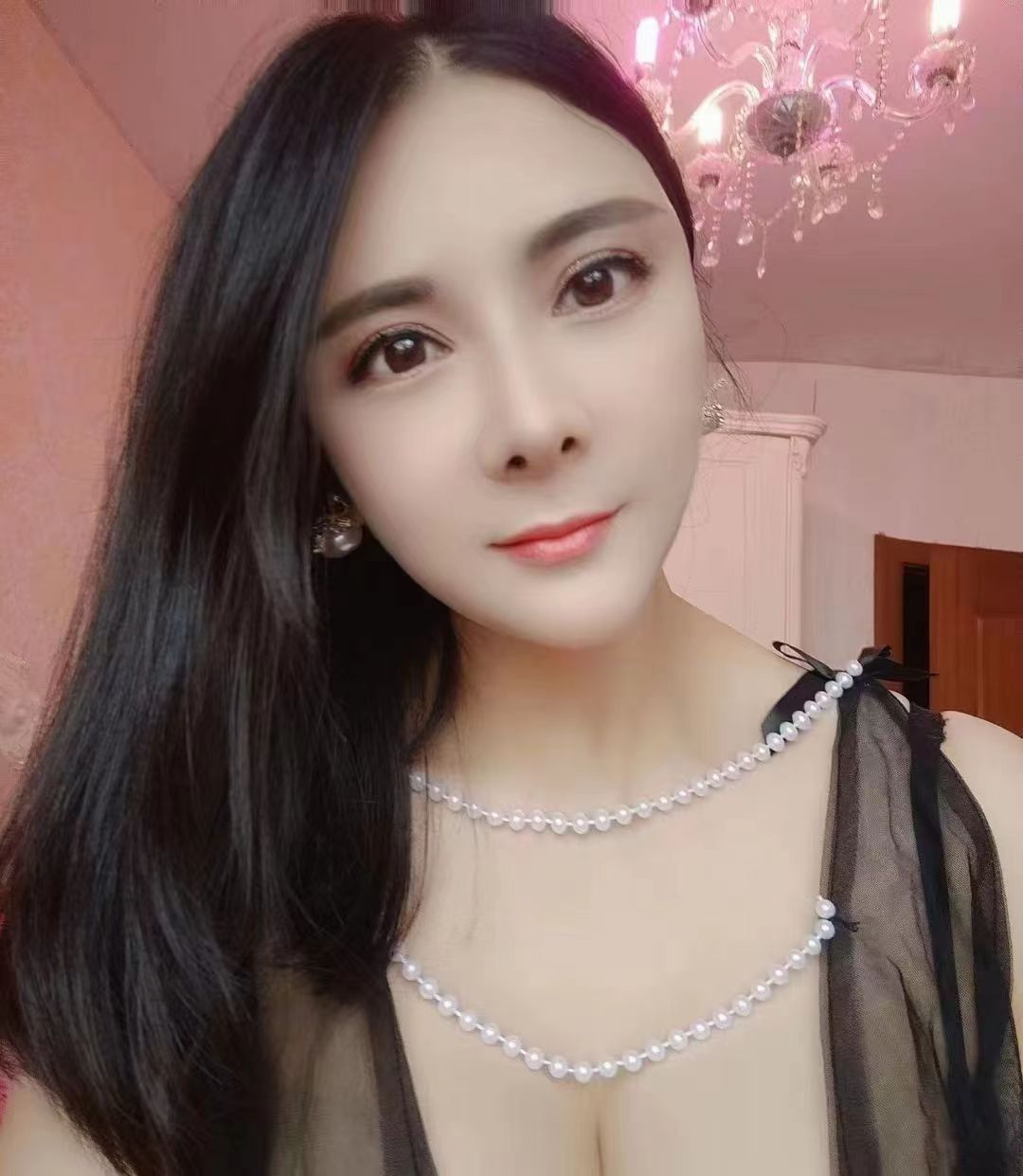 听着娇吟，真是完全满足