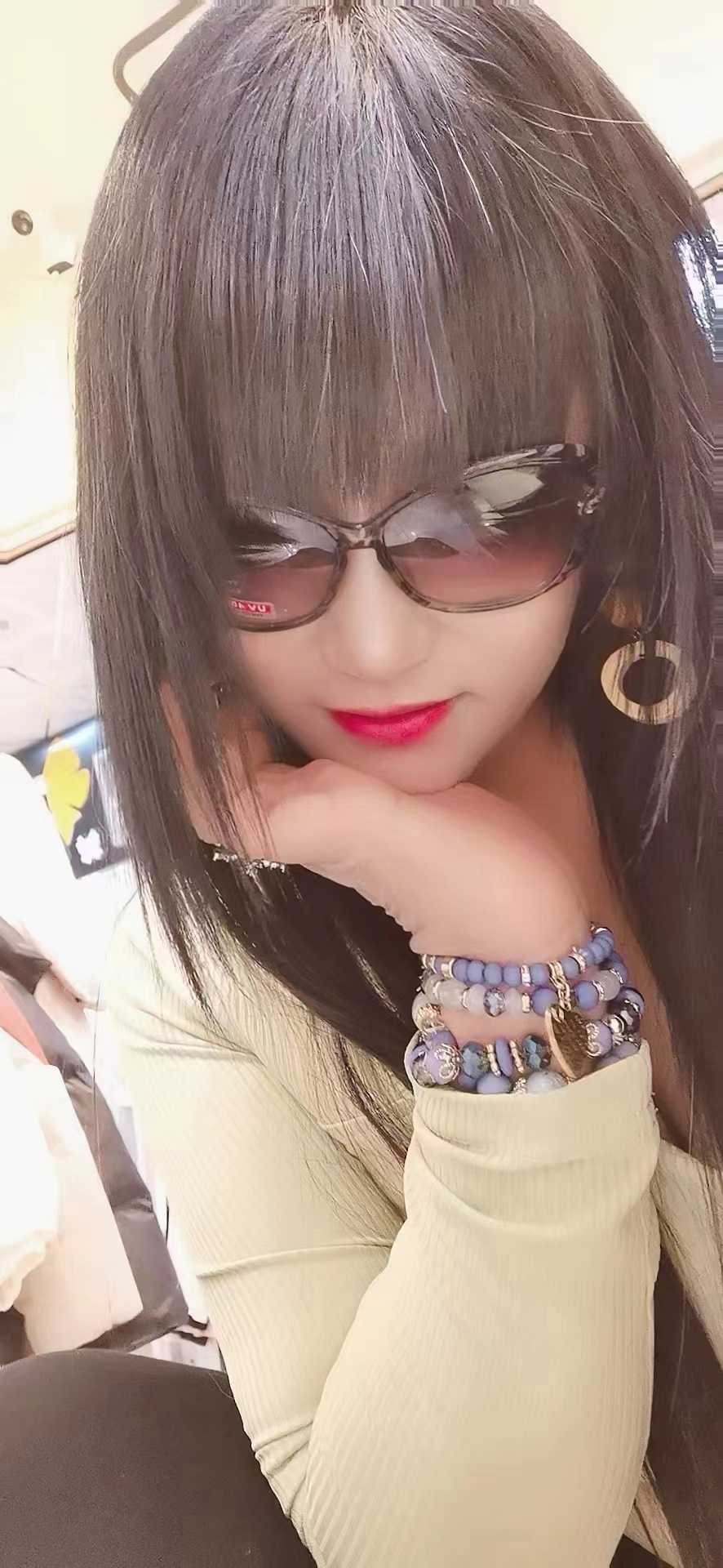 口的很卖力也很温柔