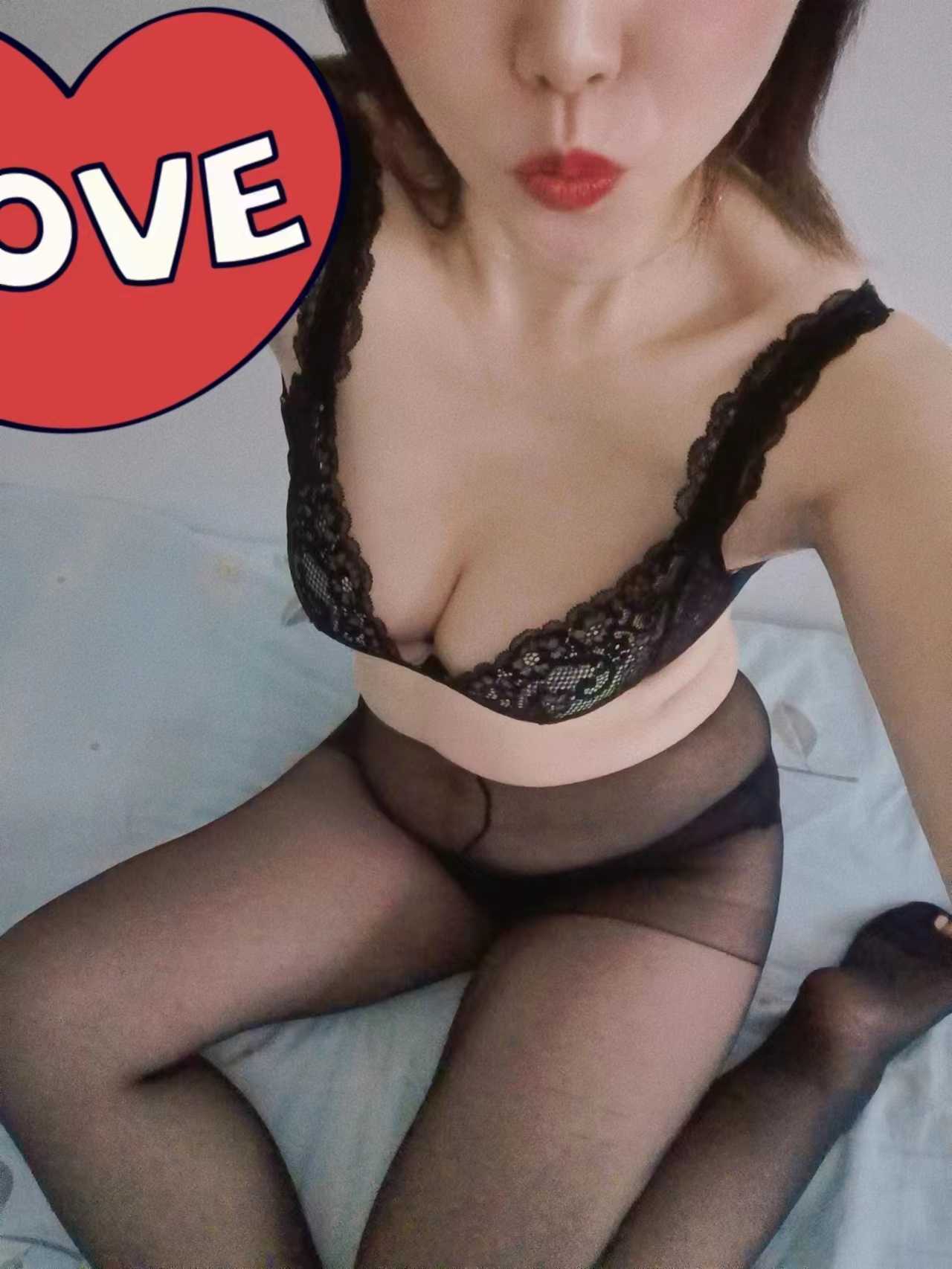 舔活一流妖娆的性感风韵少妇