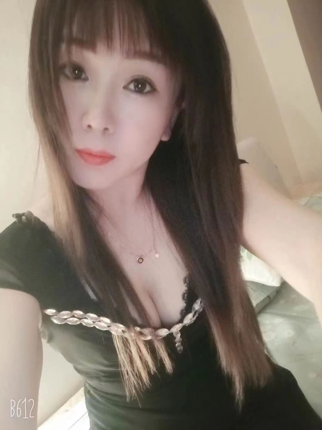 做~ai时姿势很配合，腿都干软了