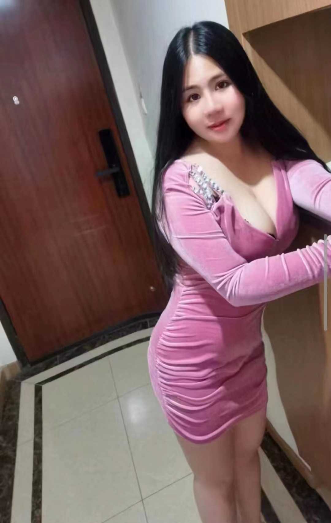 身材一流，床上叫的很销魂