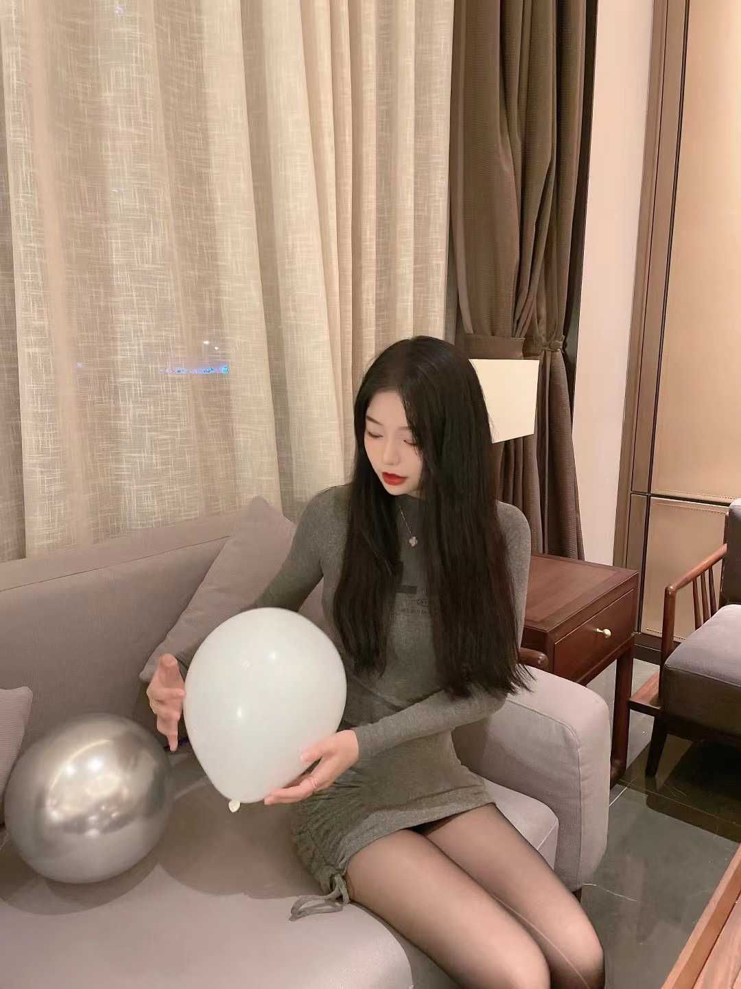 兼职赚外快的漂亮咪咪