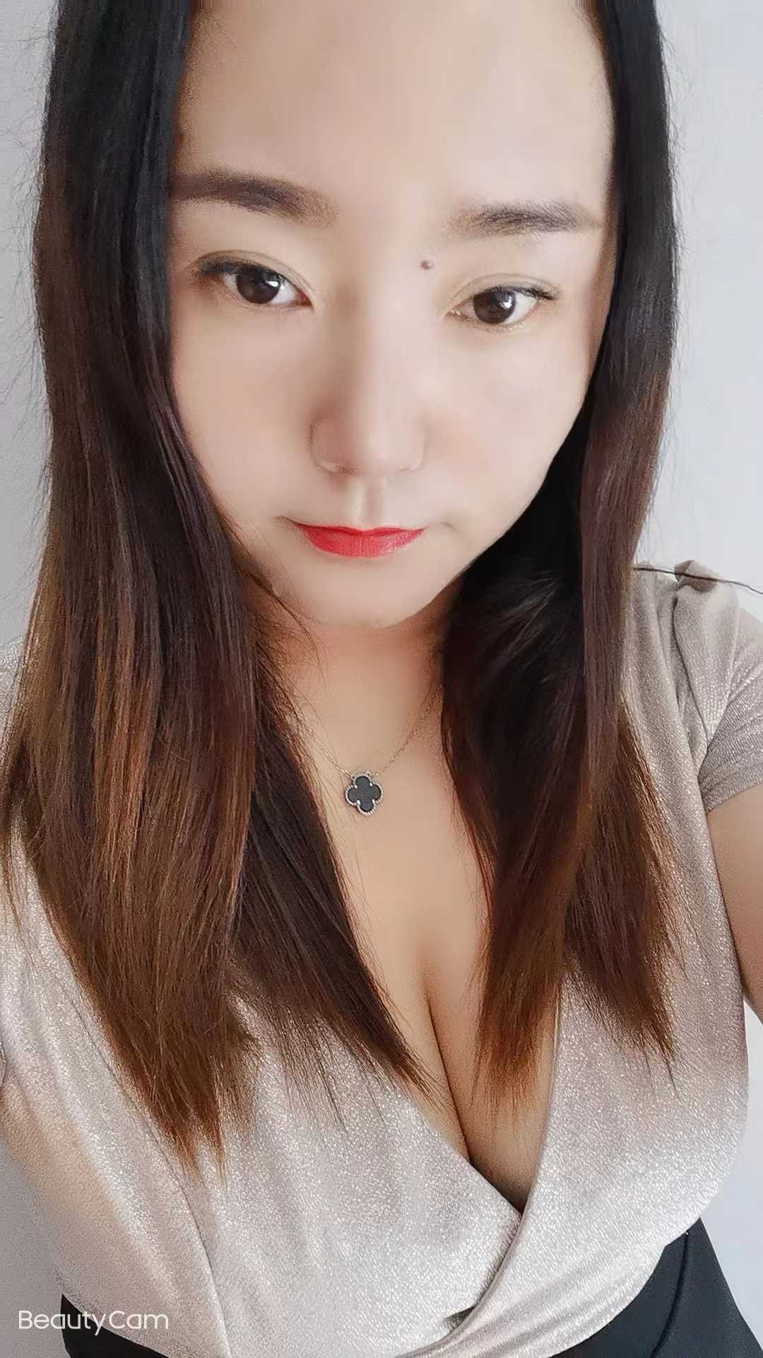 舔功一流的丰满sao少妇