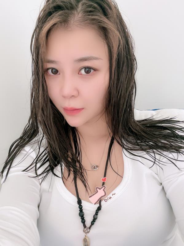 性感妖娆很会舔的sao妹