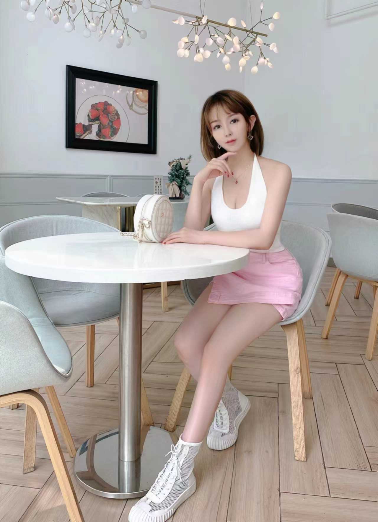 妹妹特乖巧，KH倍儿棒