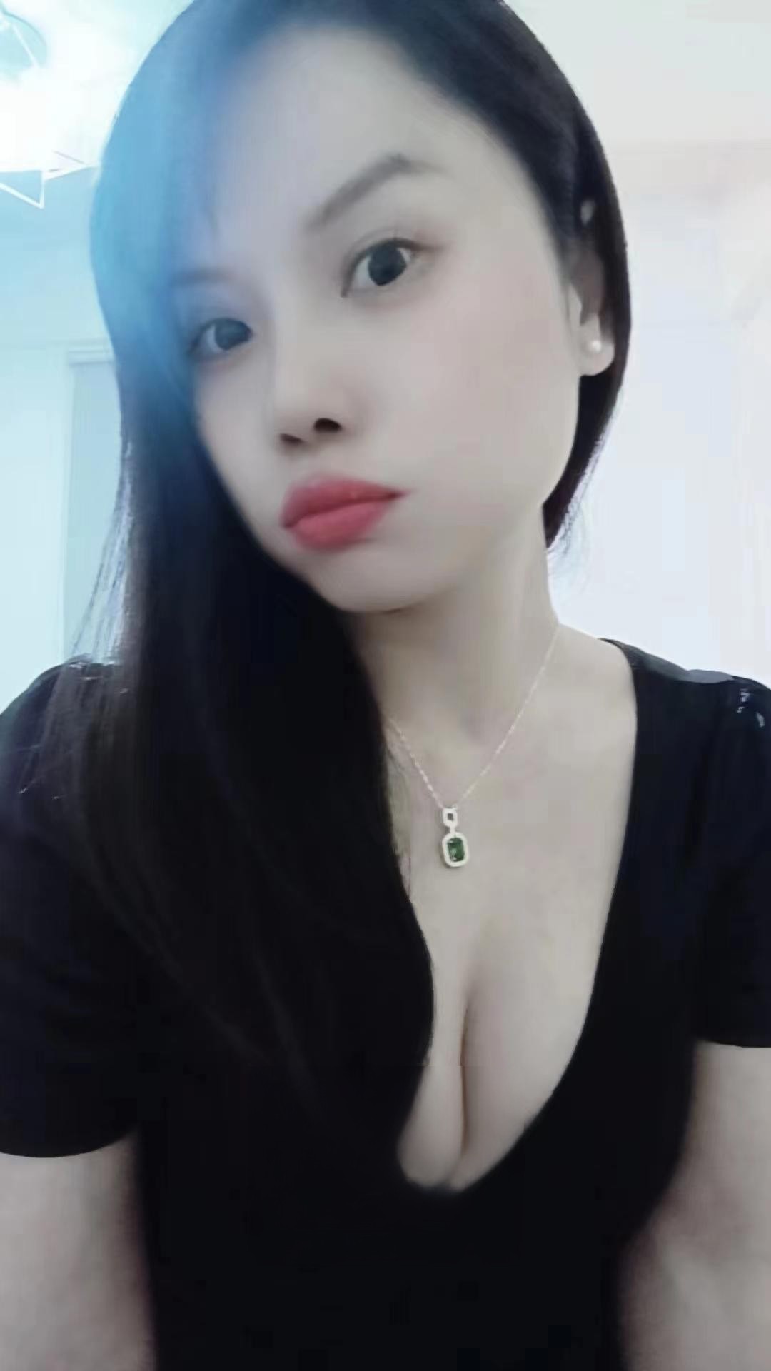 巨乳丫丫很有回味的一次体验