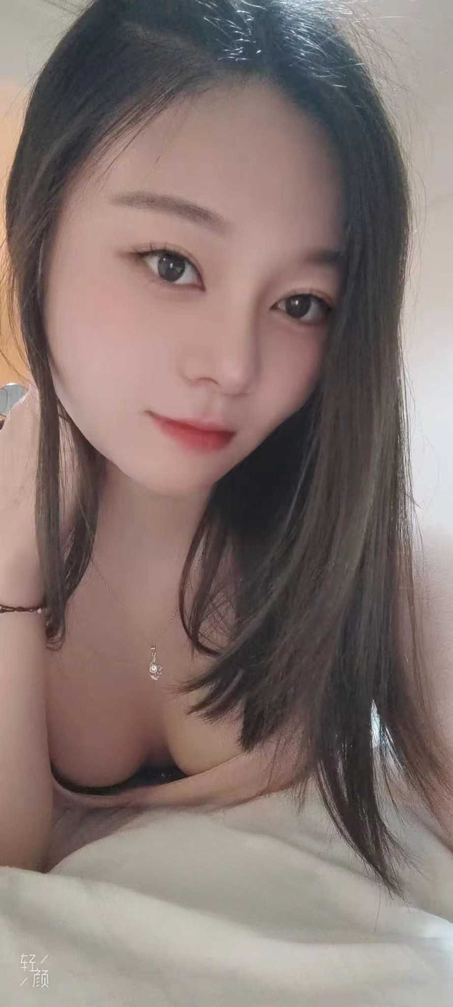 少妇梦怡风韵犹存