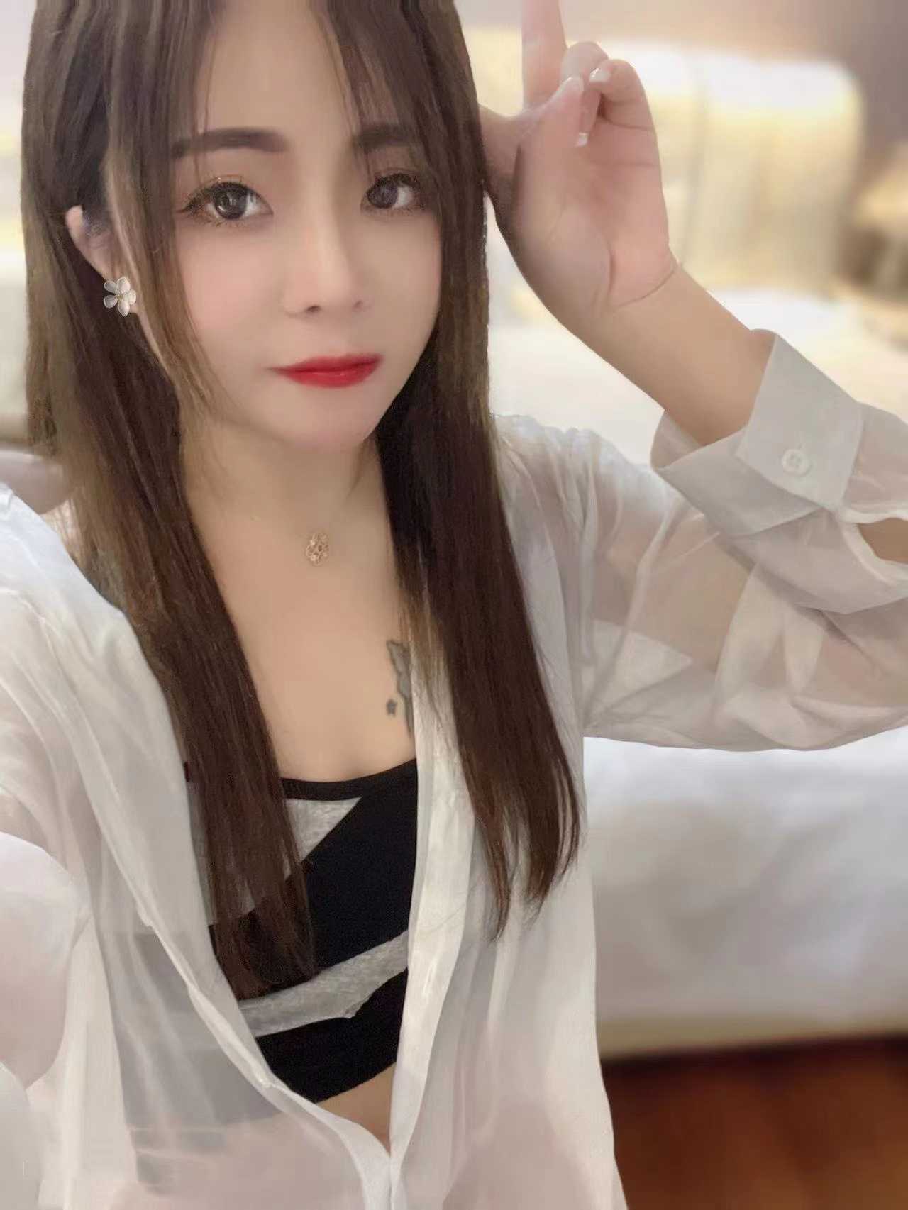 夹的舒服性价比高的妹子