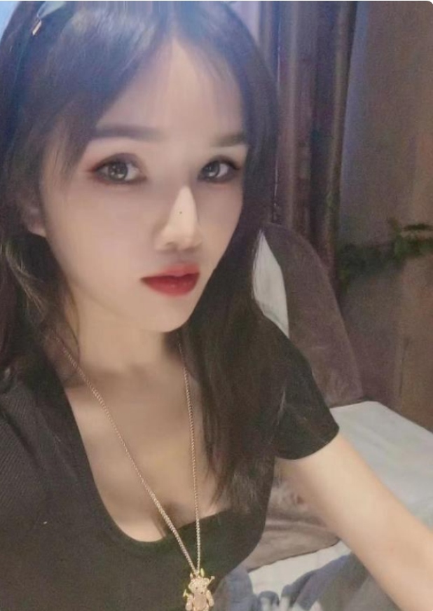 性感水多的小姐姐