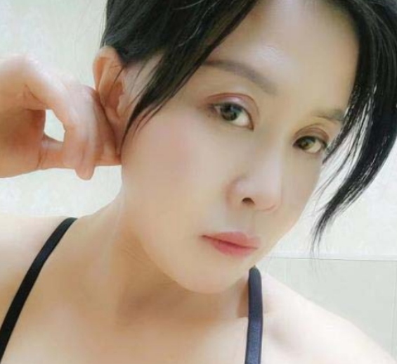 优质魅力姐姐，让你享受不一样的中小活