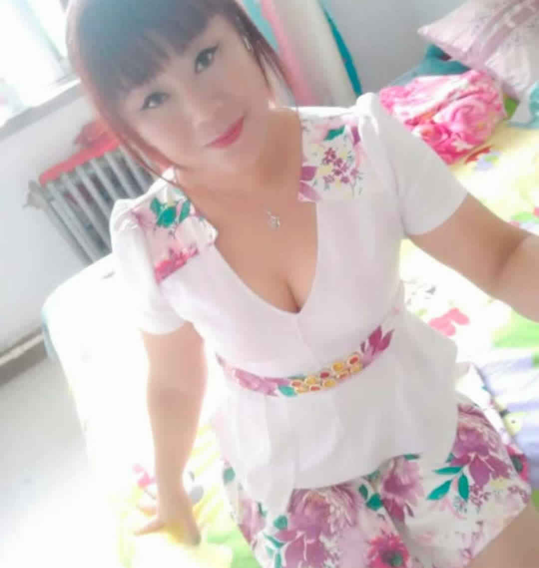 铁西风sao熟女姐姐