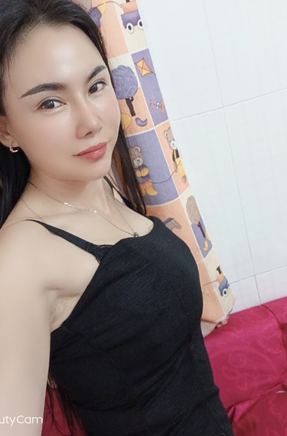 特别会玩的小少妇