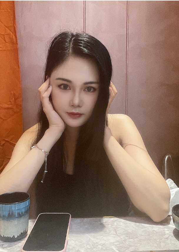 性感火辣御姐范十足