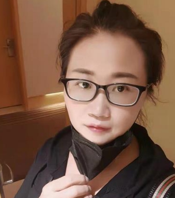 东站喜欢健身的小姐姐