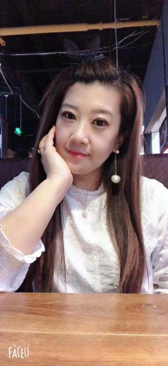 服务一流的风韵少妇