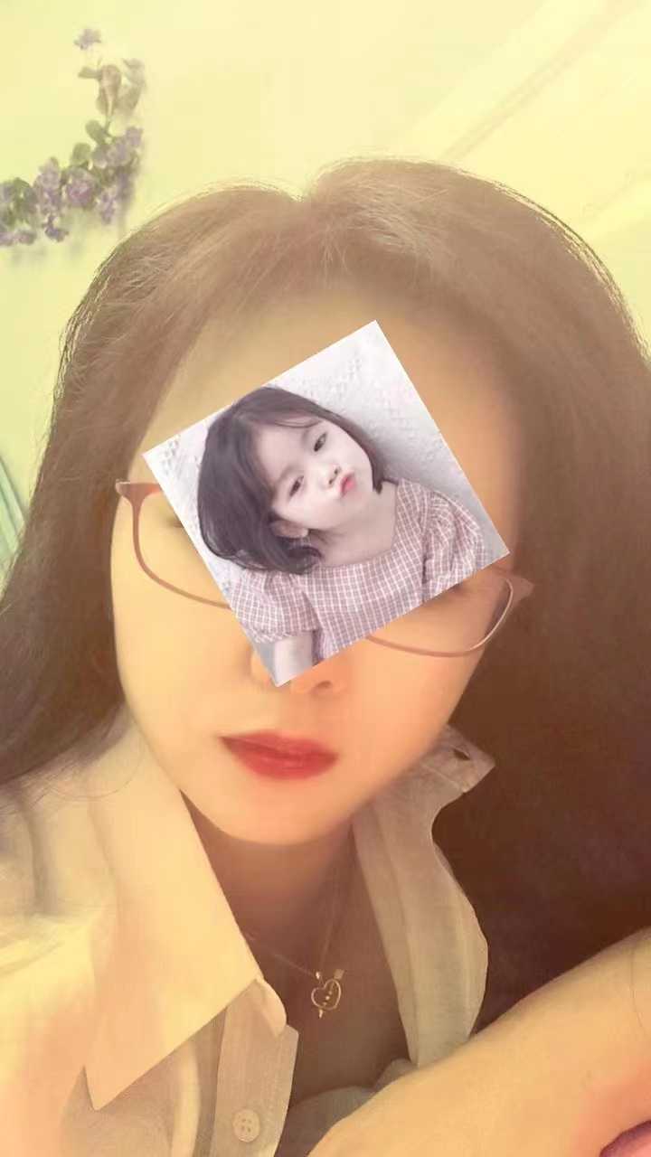 双手揉搓晃荡的大乳，很有征服感。