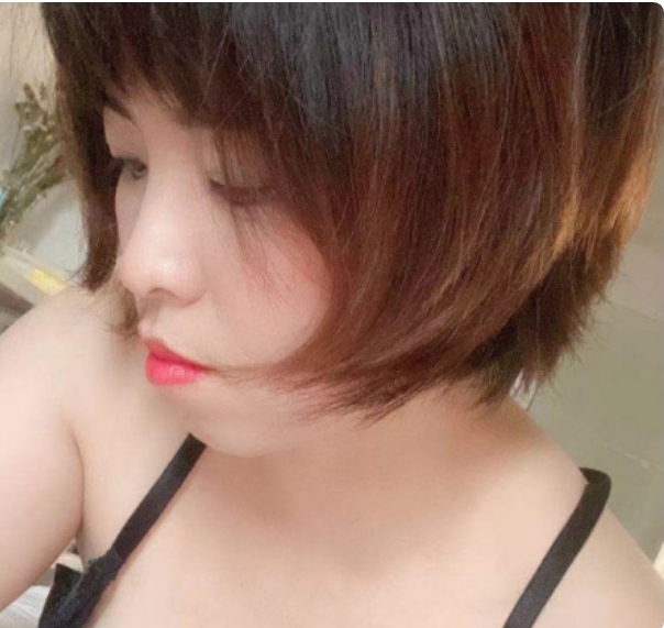 奶子很大很Sao气