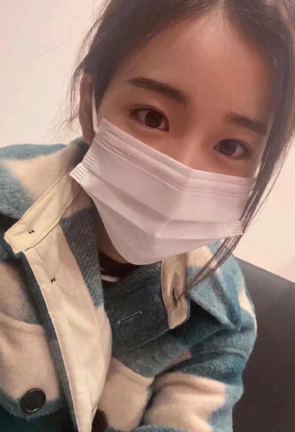 性感黑丝大长腿新人学妹