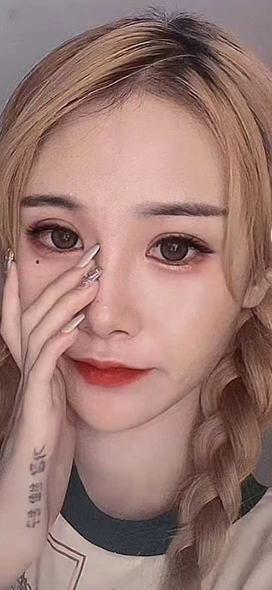 配合度高的性感风韵妹妹