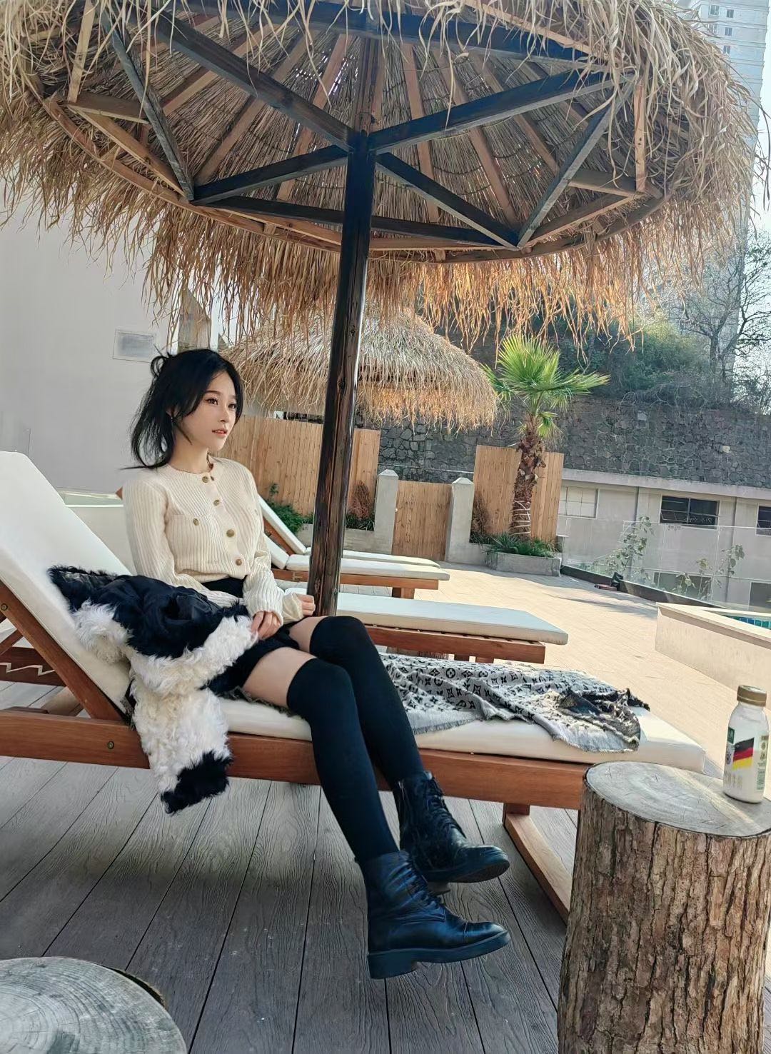 很有女人味的美女