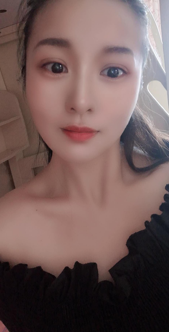 后入瑜伽性感身材小Sao妇