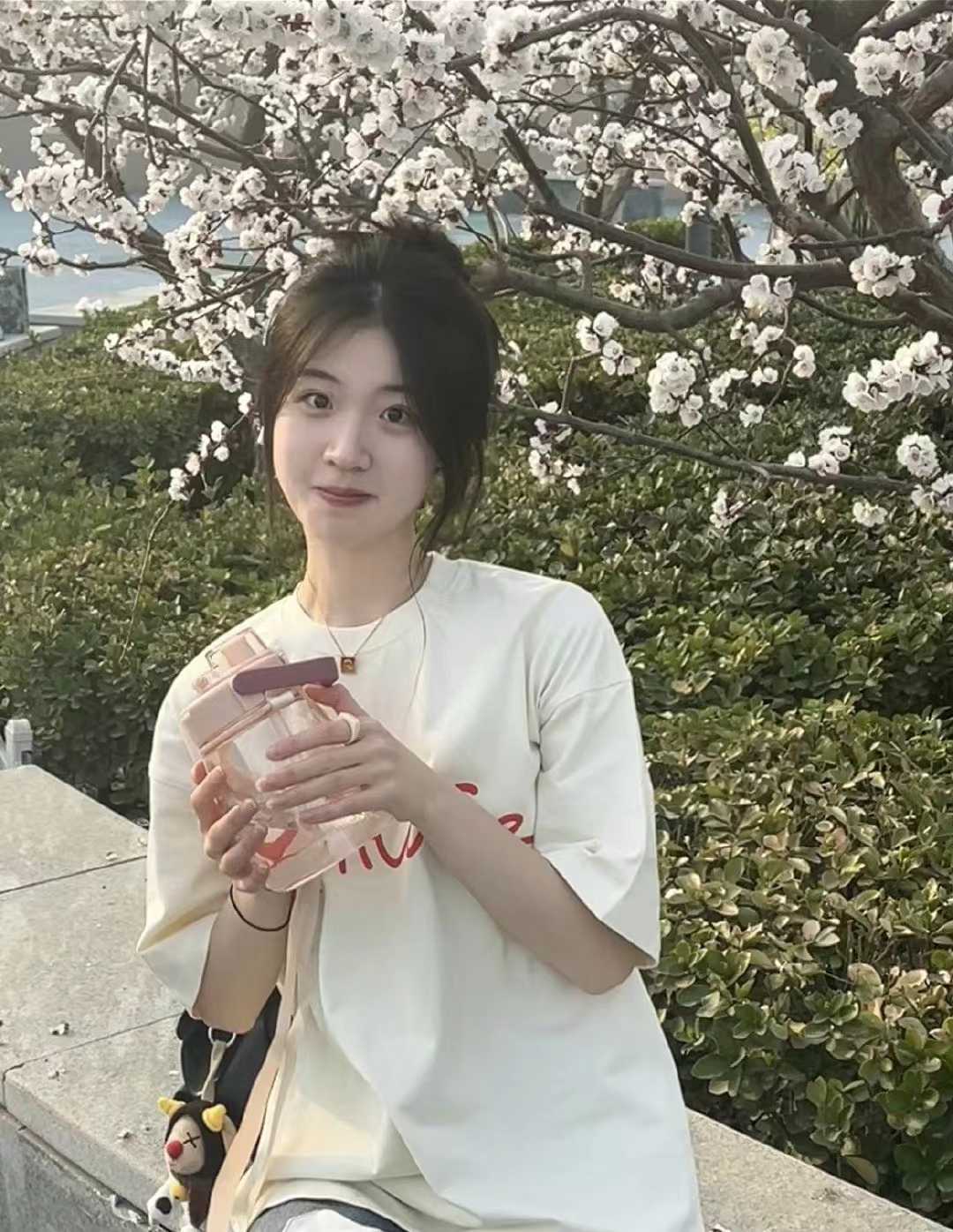 椒江区高颜值00后小妹