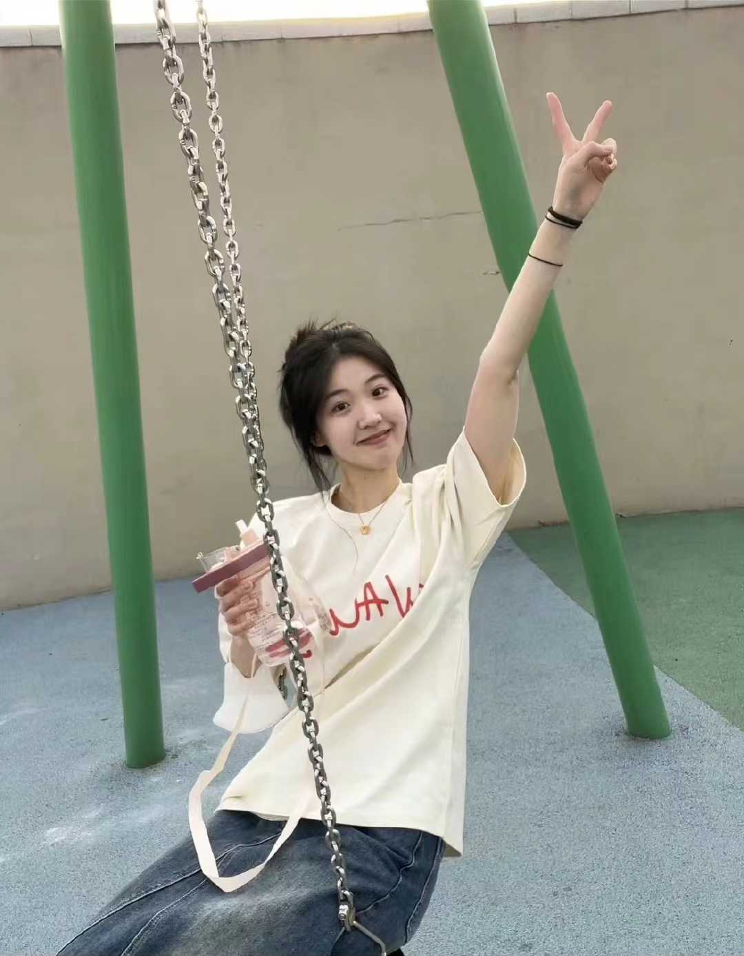 椒江区高颜值00后小妹