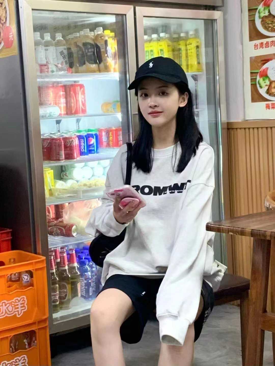 b嫩，水多，清纯外表