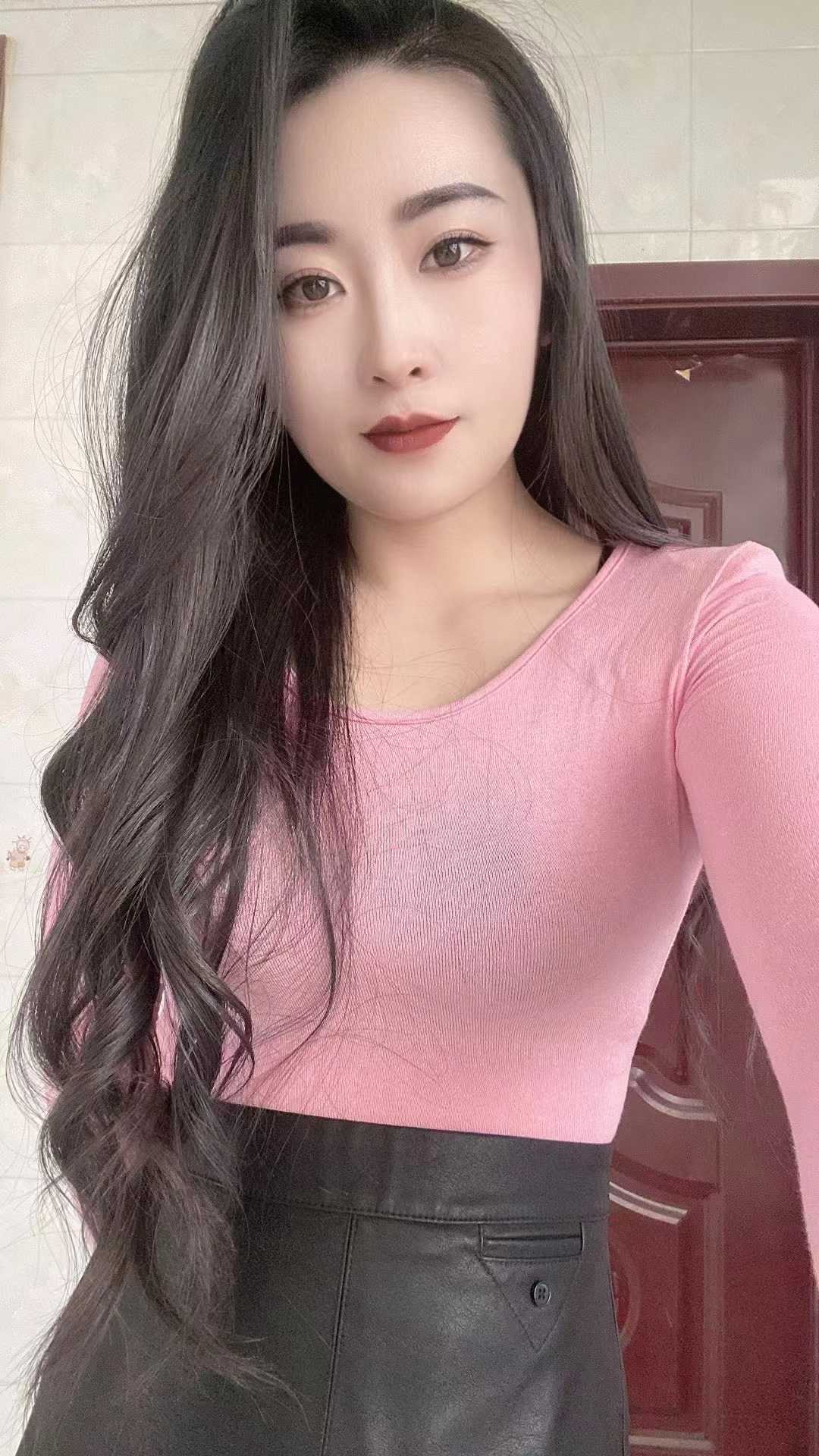 推荐她的 深~hou，很容易被吹爆