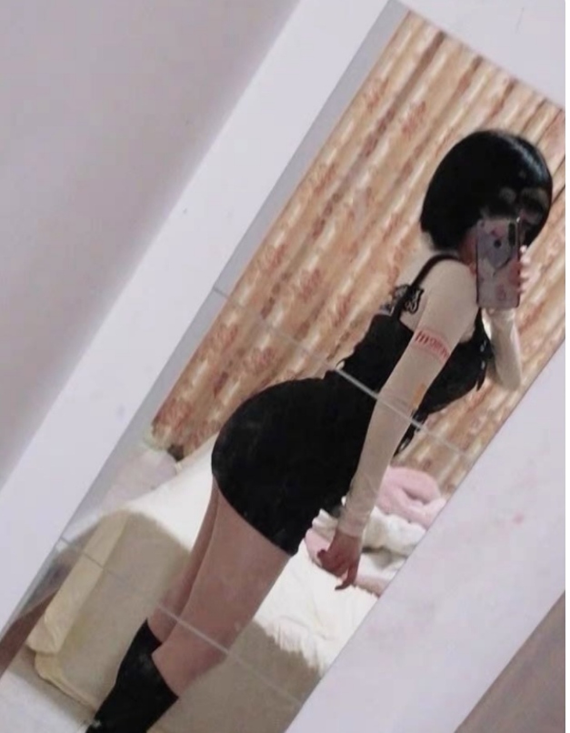 小SaoB一枚浪花朵朵开