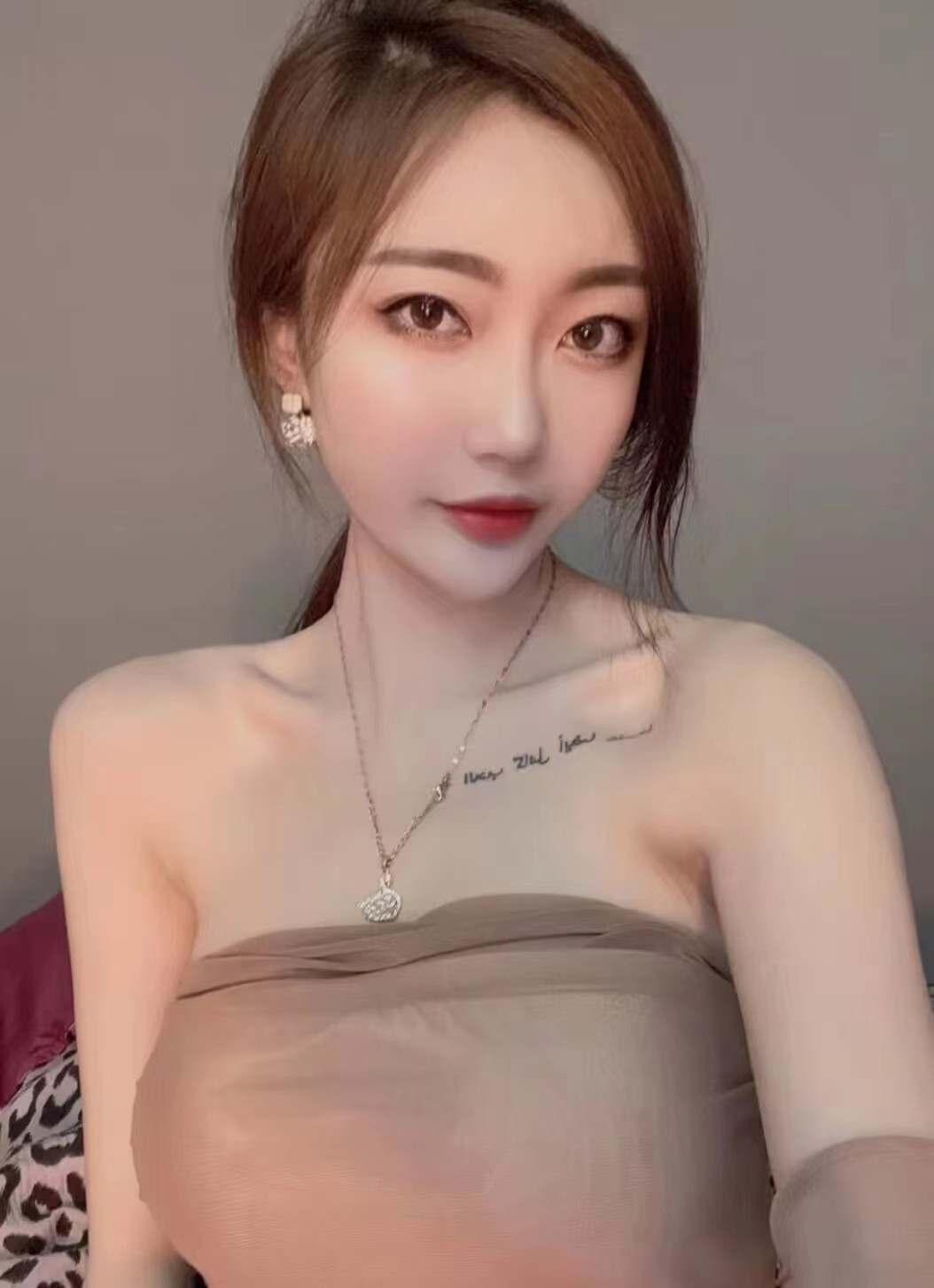 性感活好的小仙女悦悦