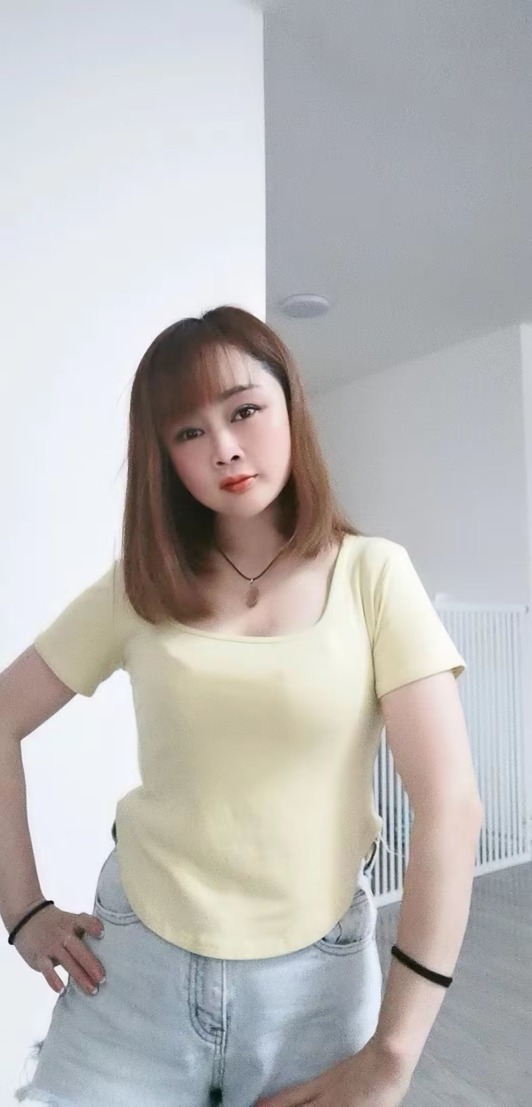 雨花区伊伊小甜心