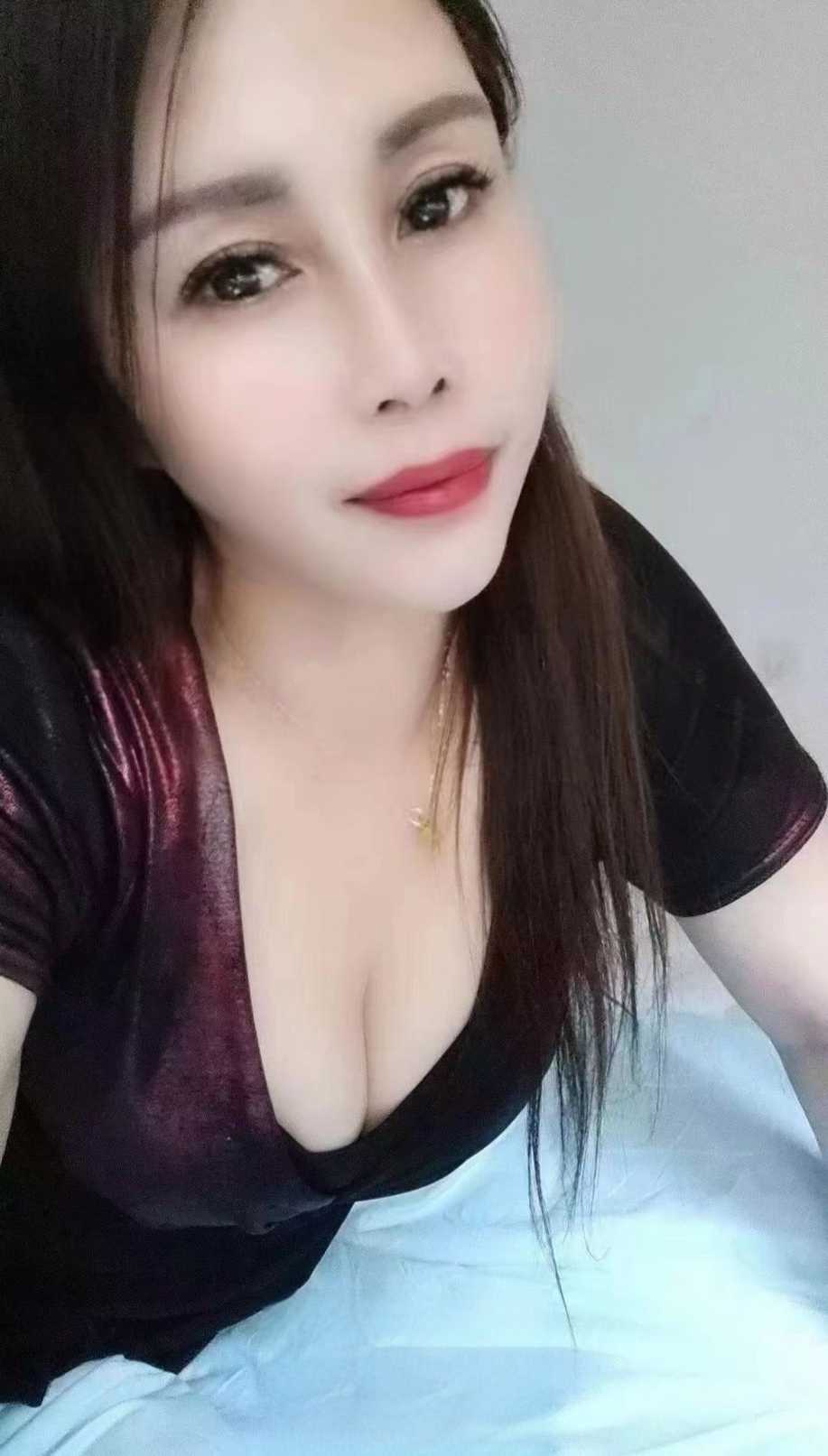 少妇栀子花