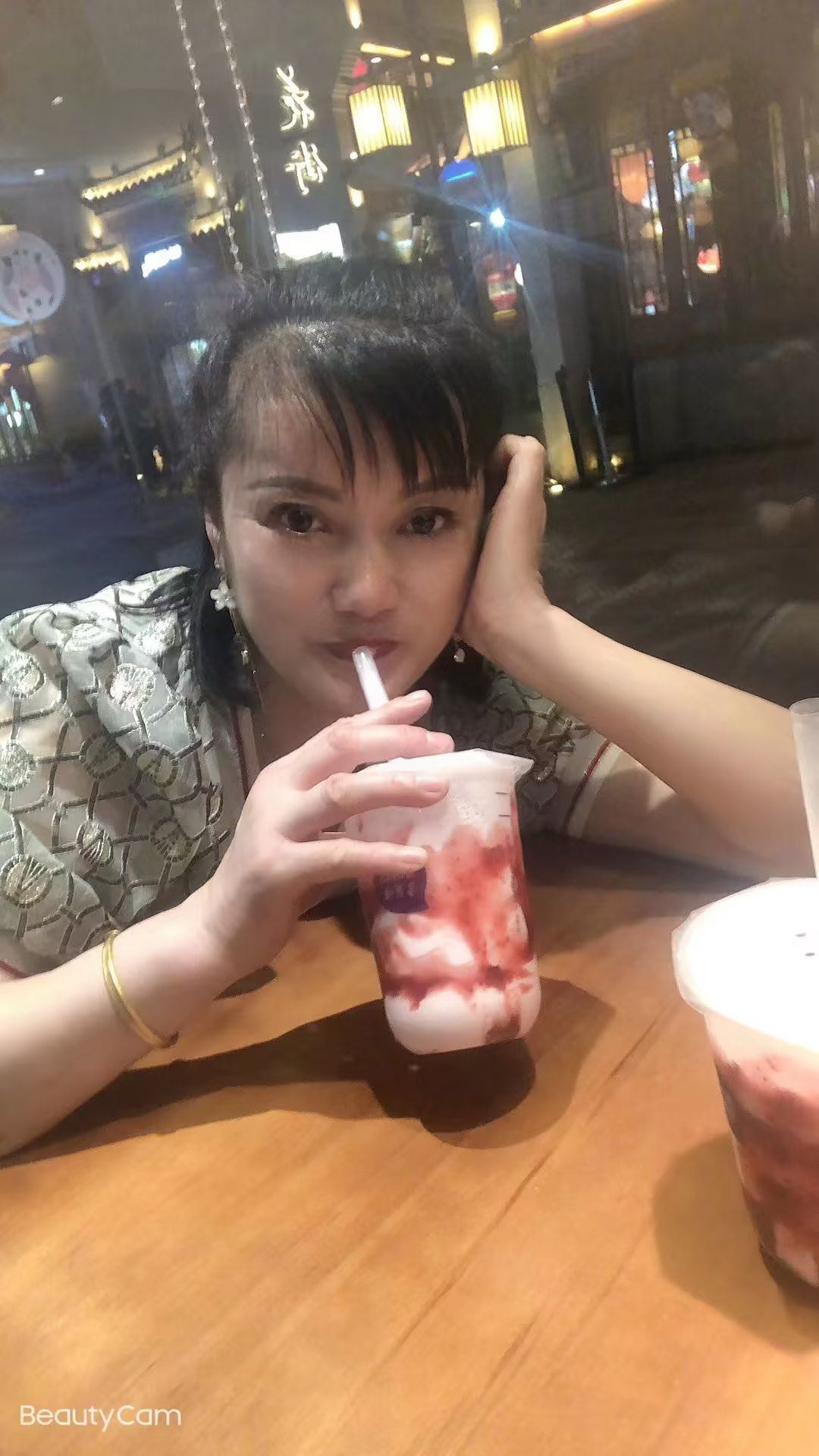 熟女一枚，服务不错