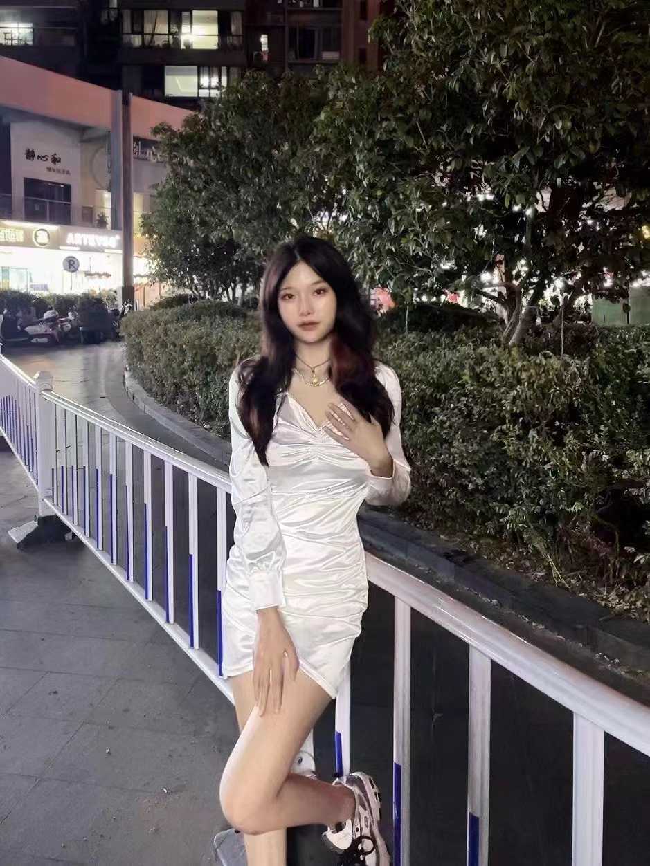 口的还很舒服，上床正常Sao