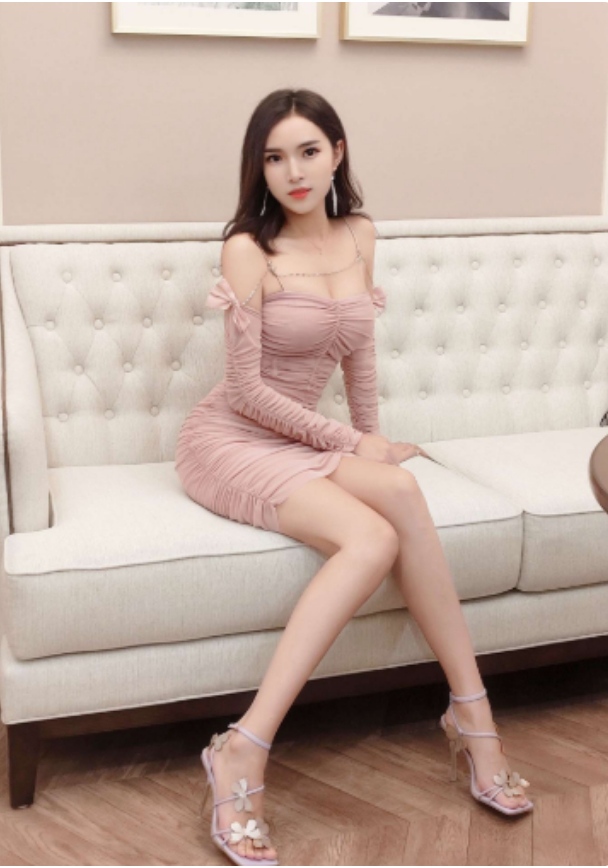 身材高挑御姐范