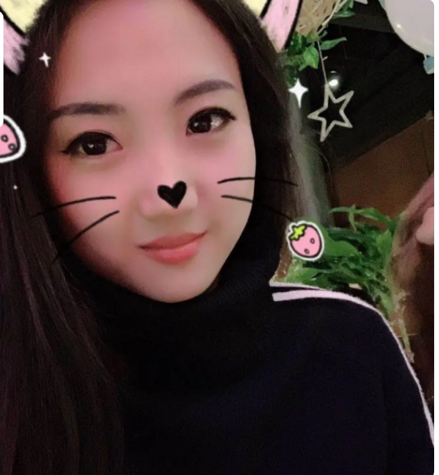 妹妹岁数小,颜值极品,下面紧