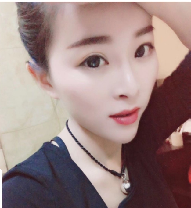 非常风韵犹存的小少妇