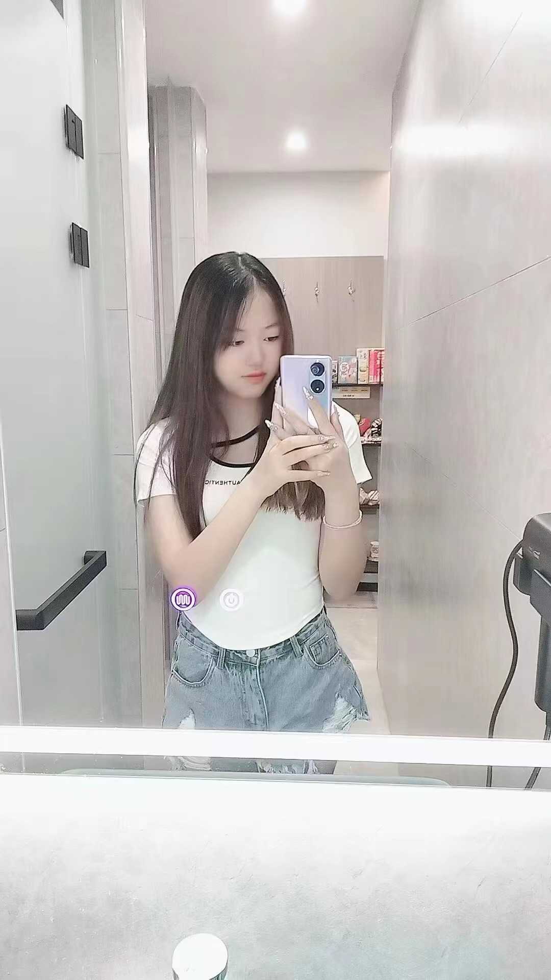 00后兼职小妹洋洋