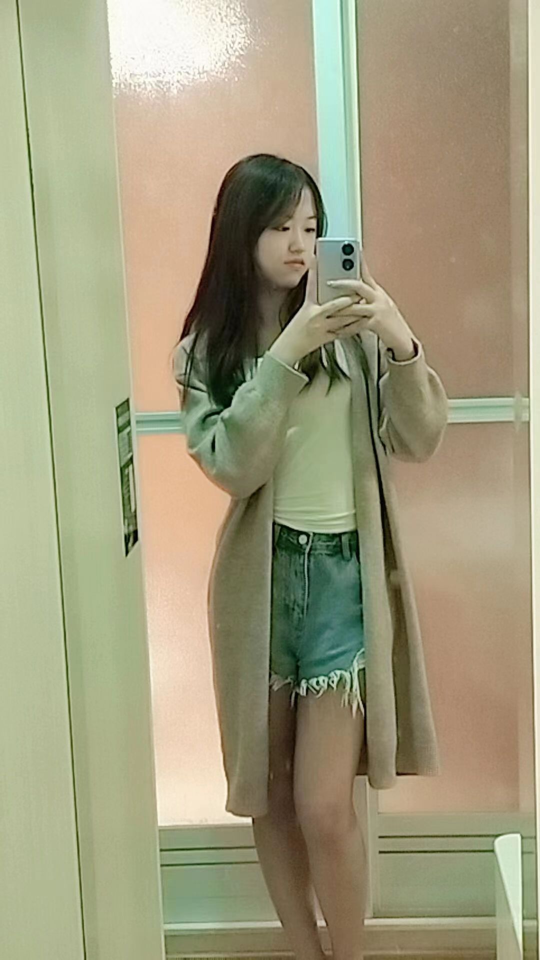 00后兼职小妹洋洋