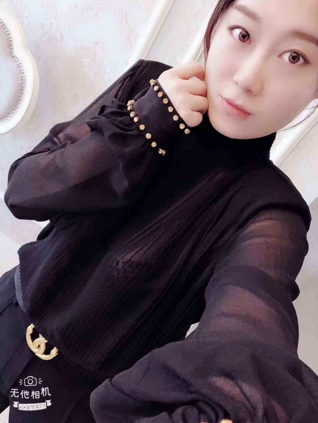 清纯性感气质 兼职鲜花