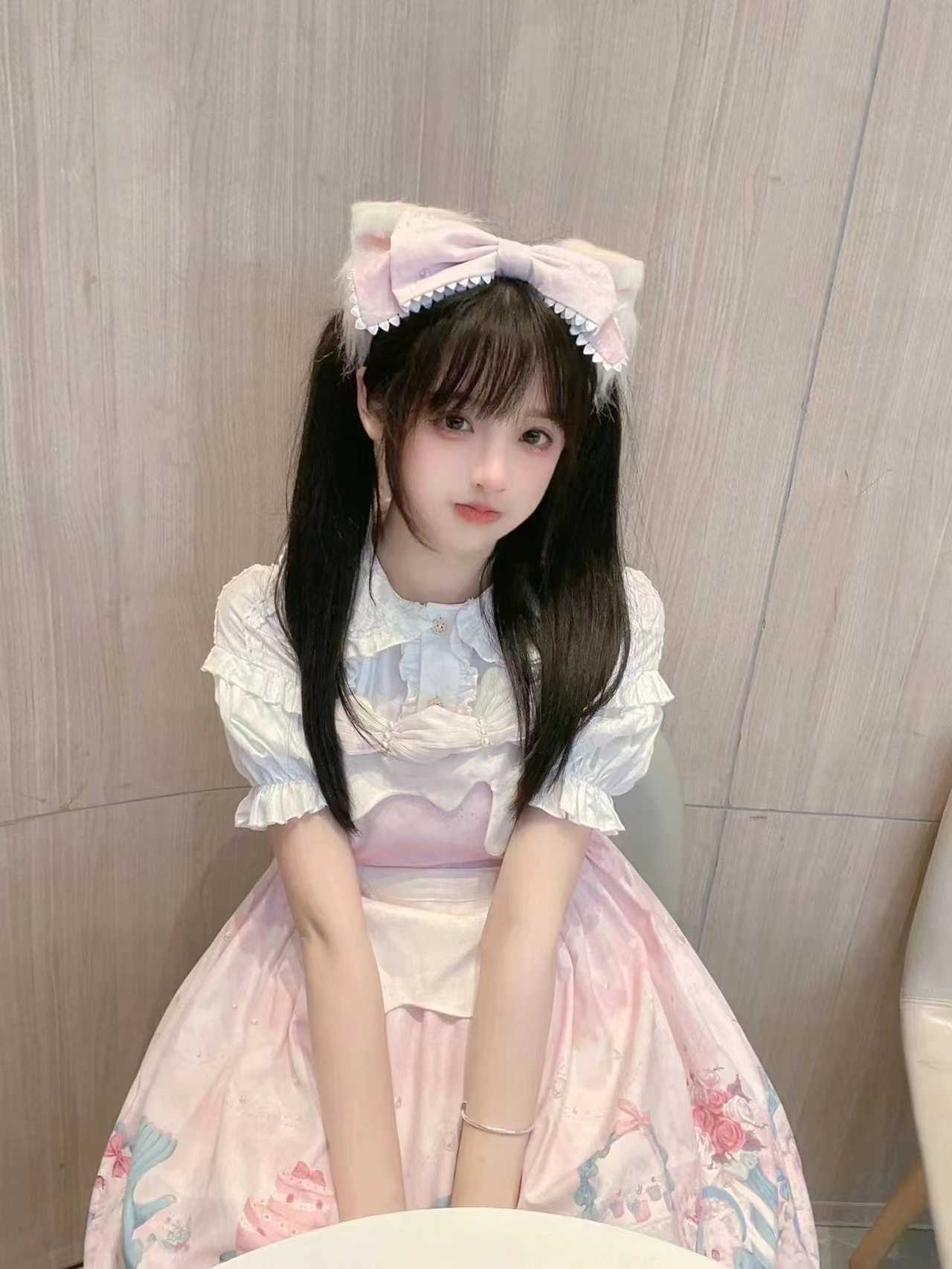 22岁童颜d奶粉嫩B紧