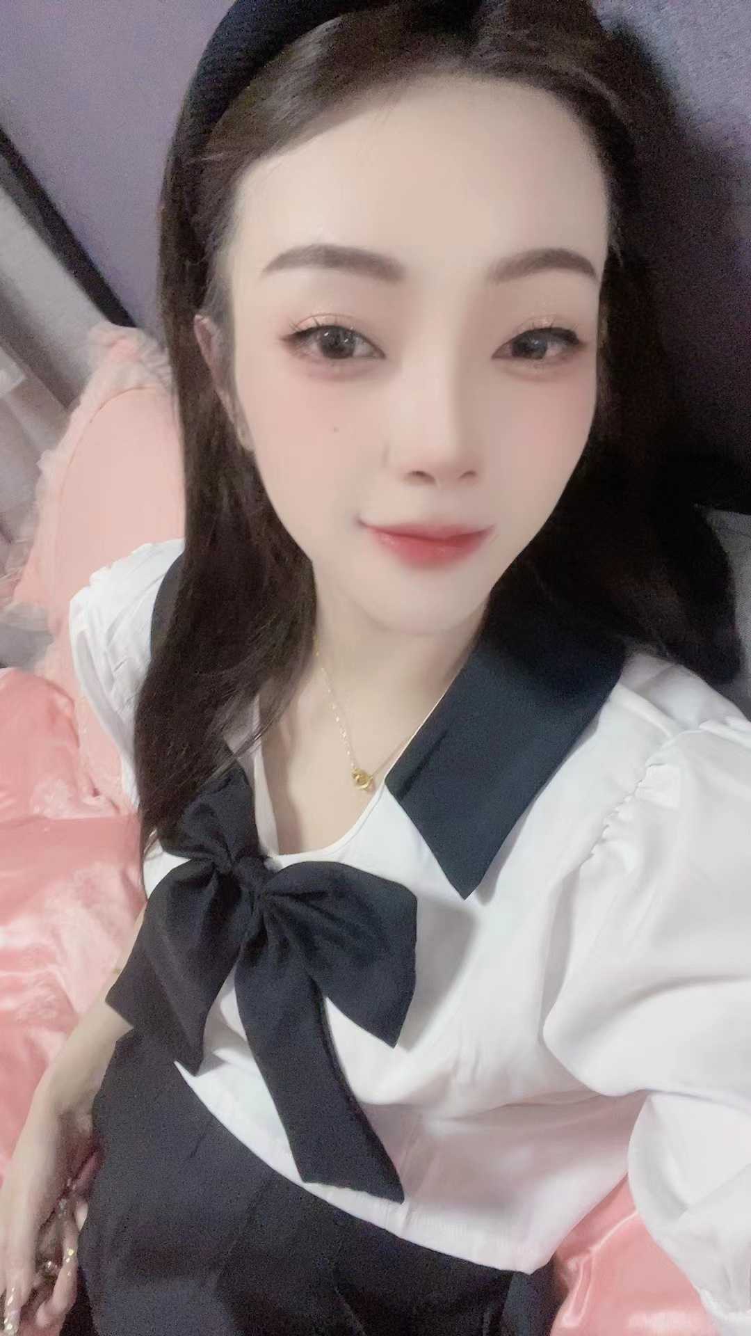 性感年轻的漂亮小妹