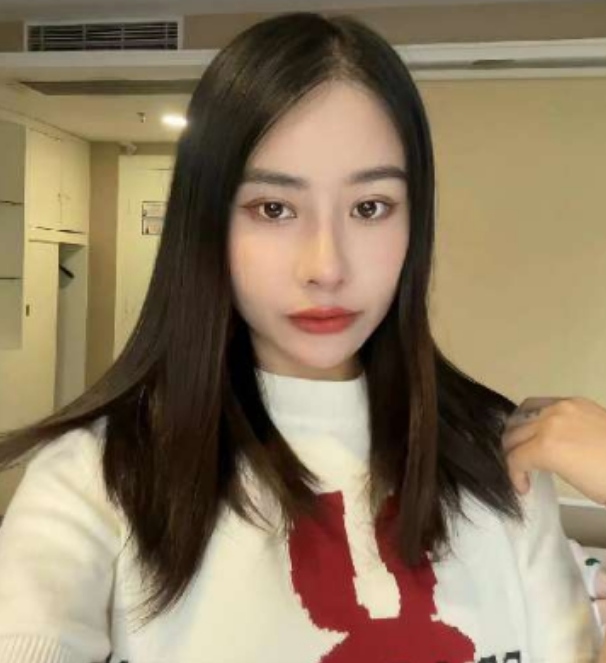 边调情边kiss， 做~ai很主动