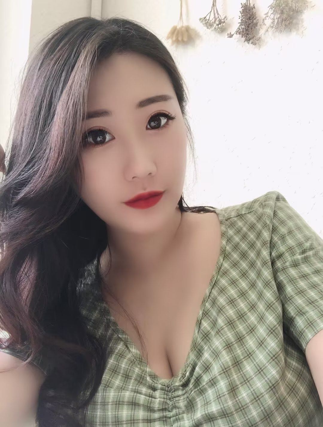 年轻大熊美女 性价比还可以