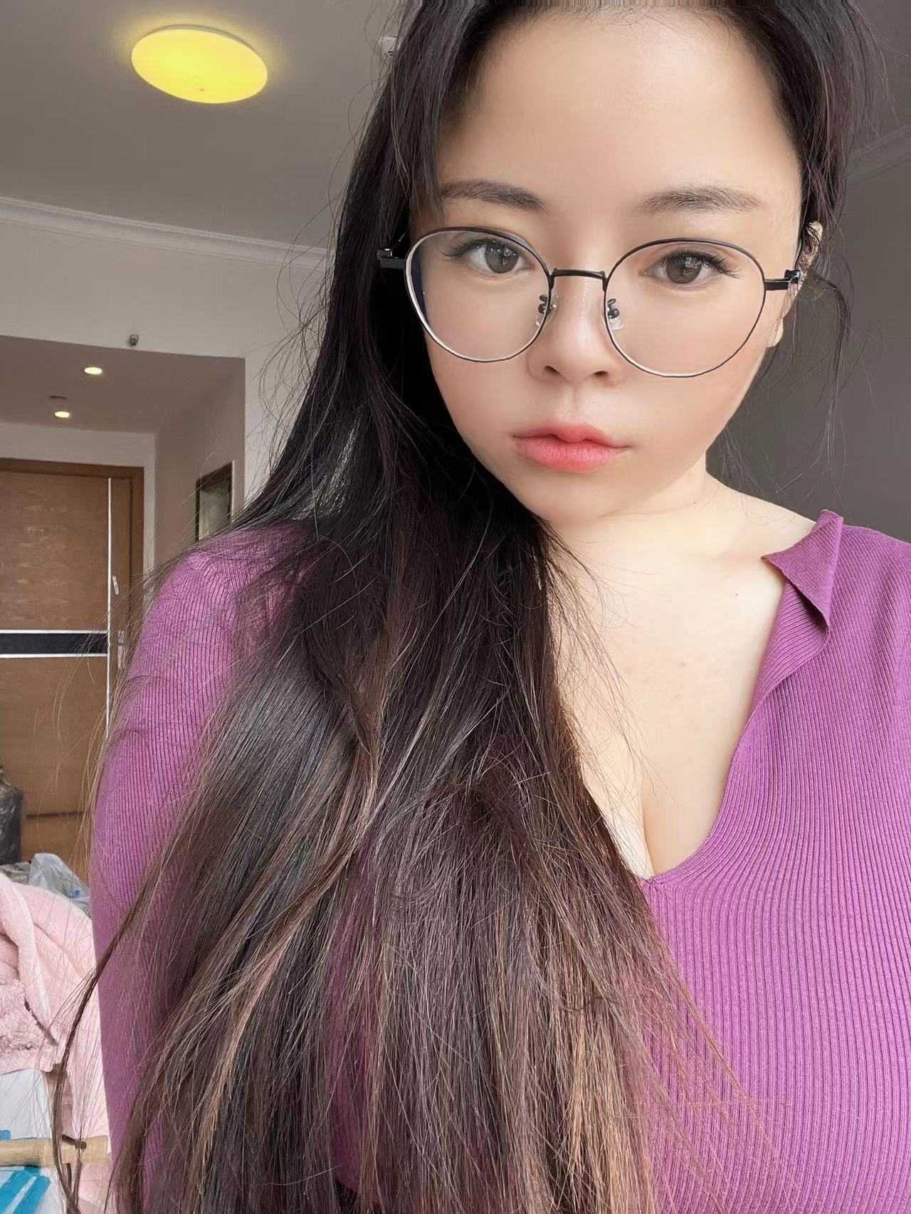 听话很温柔 丰乳肥臀