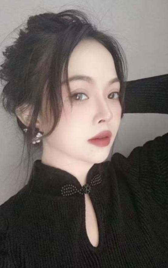 可以DL，身材不错刚下海不久