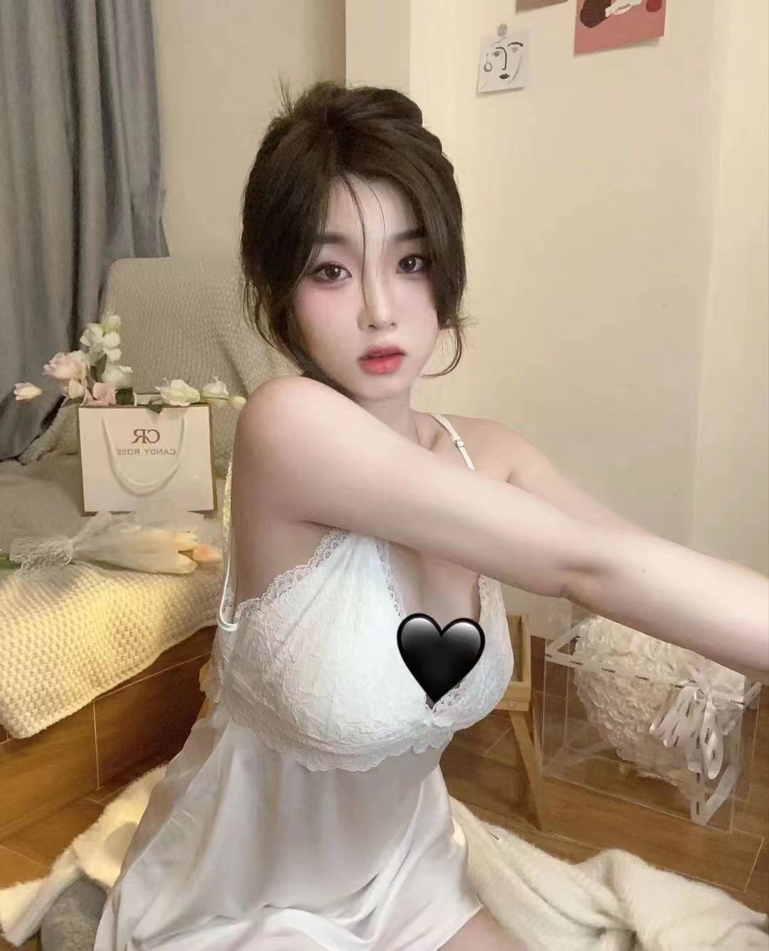 南山桐桐-颜值美女