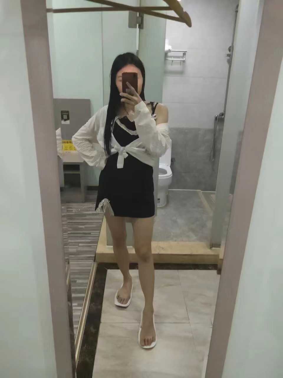 可三通可果聊会喷水的妹子